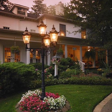Brockamour Manor Bed And Breakfast Niagara-on-the-Lake Exteriér fotografie