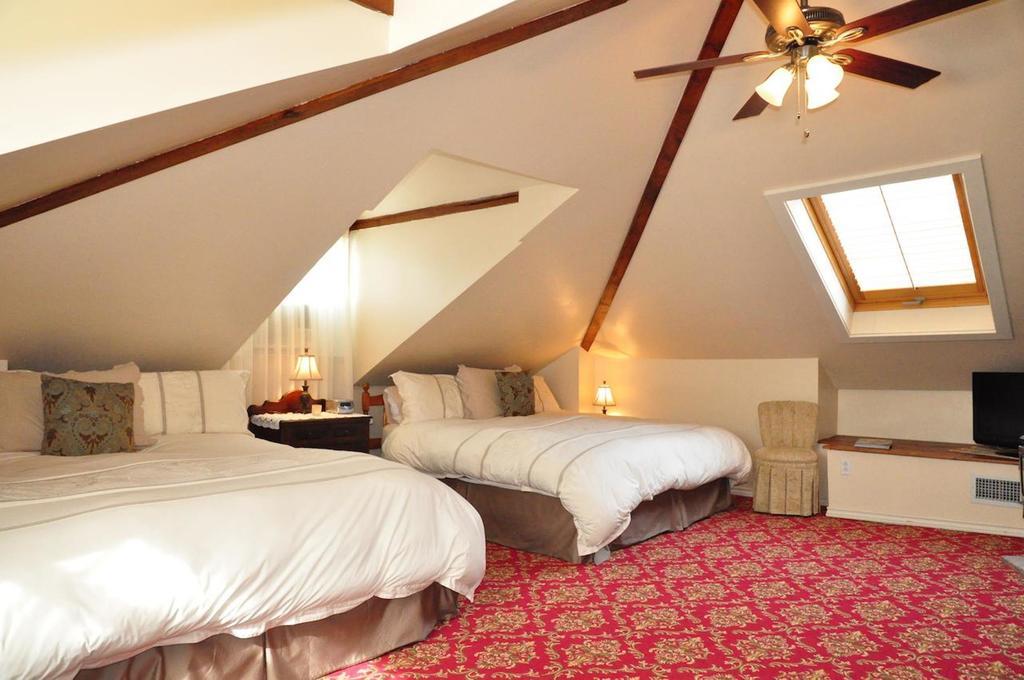 Brockamour Manor Bed And Breakfast Niagara-on-the-Lake Exteriér fotografie