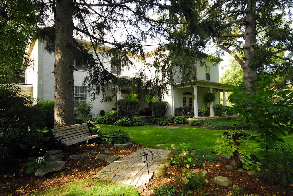 Brockamour Manor Bed And Breakfast Niagara-on-the-Lake Exteriér fotografie
